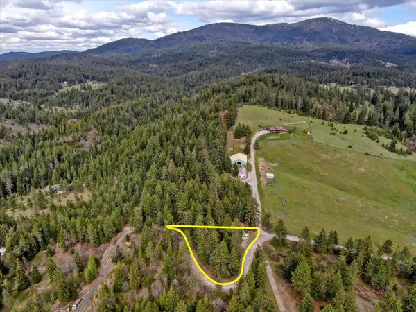 29110 N Conklin Rd, Chattaroy, WA 99003