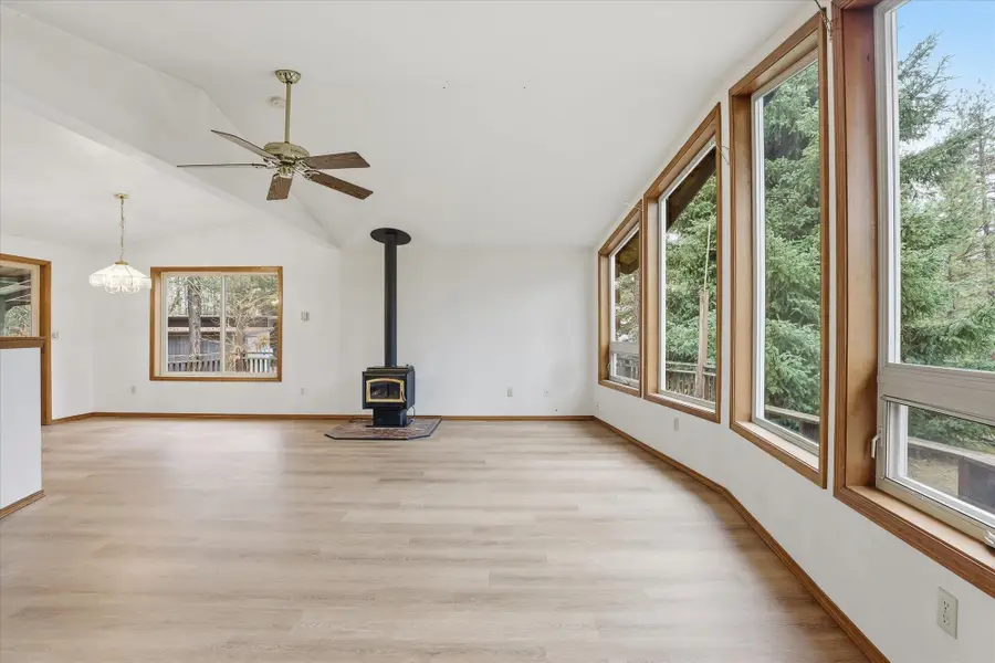 3311 Viewridge Ln, Valley, WA 99181 - Image #3