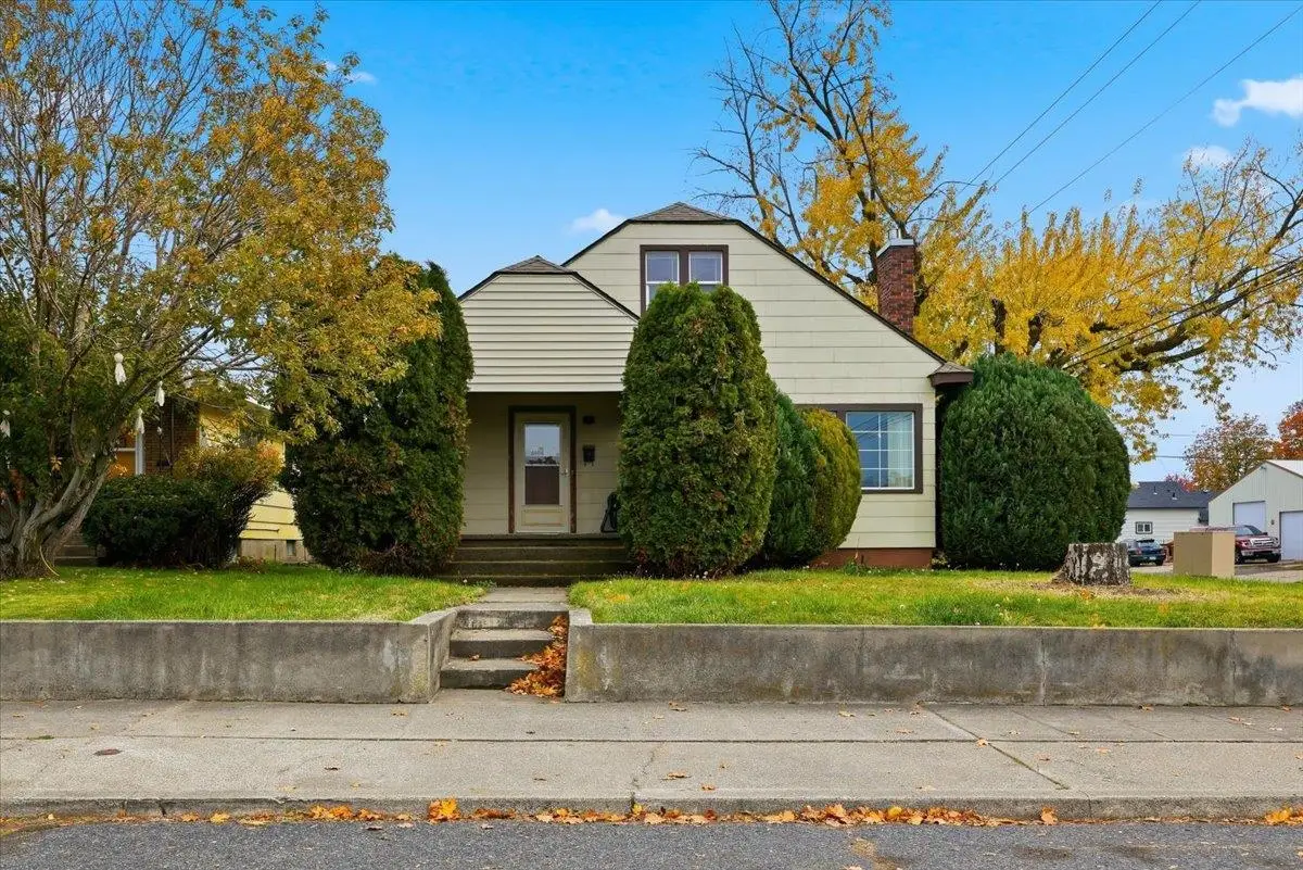 4904 N Stevens St, Spokane, WA 99205 - Image #1