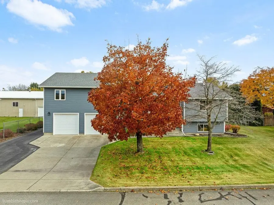 5718 N Martinson Rd, Newman Lake, WA 99025 - Image #3