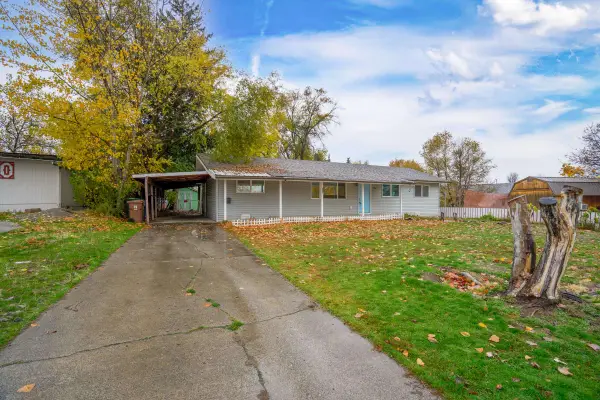 7317 N Colton St, Spokane, WA 99208