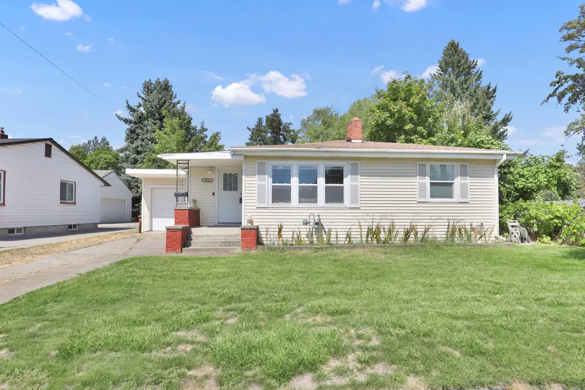 1111 E 37th Ave, Spokane, WA 99203 - Image #1