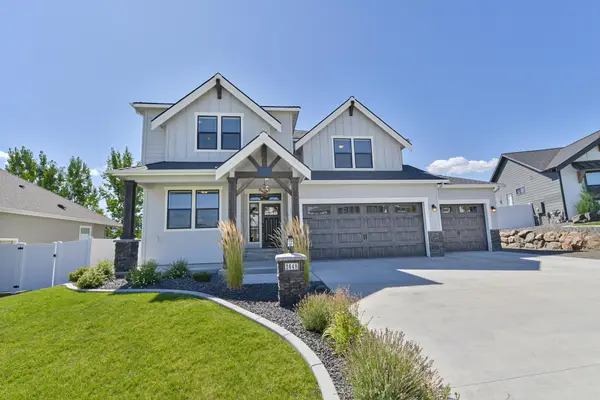 2648 S Fairmont Estates Dr, Greenacres, WA 99016