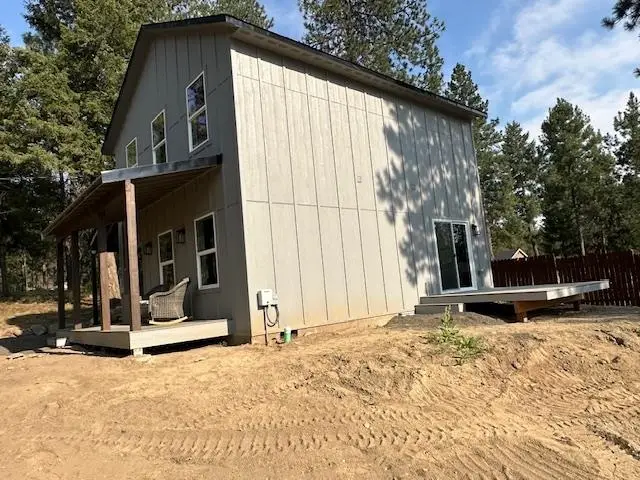 38105 N Frontage Rd, Elk, WA 99009 - Image #2