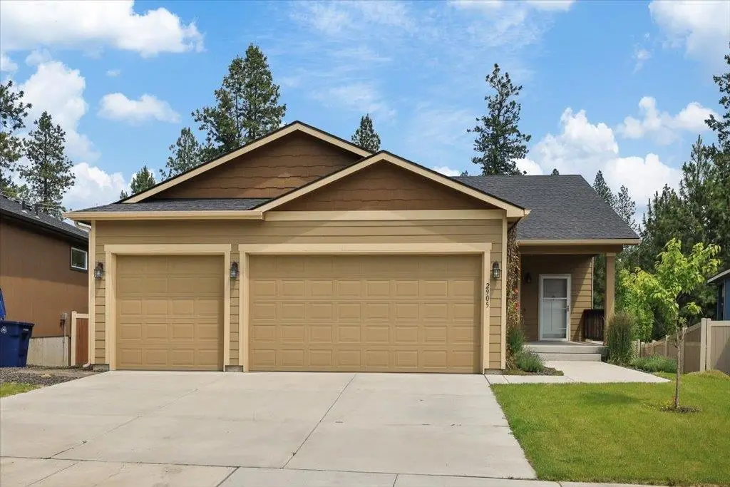 2905 S Custer Ln, Spokane, WA 99223 - Image #1