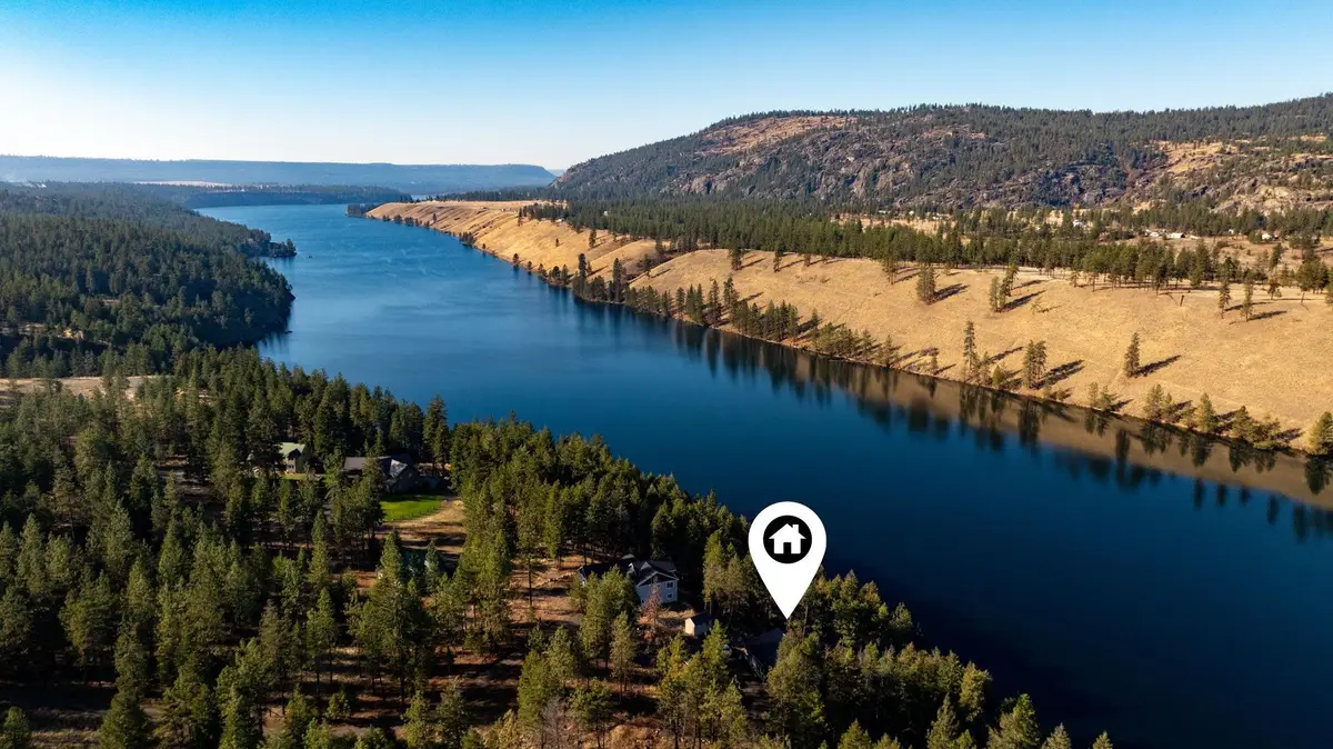 21125 N Byrne Ln, Nine Mile Falls, WA 99026 - Image #1