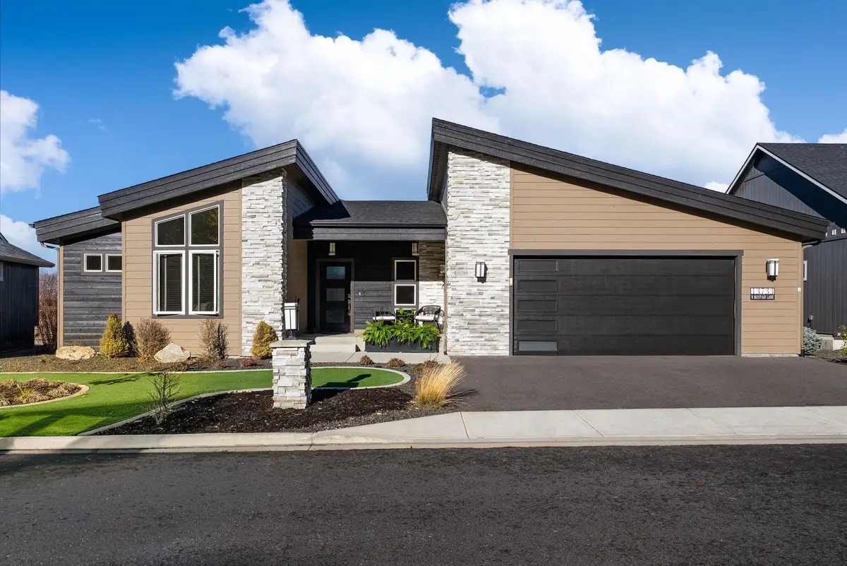 13733 N Mayfair Ln, Fairwood, WA 92205 - Image #1