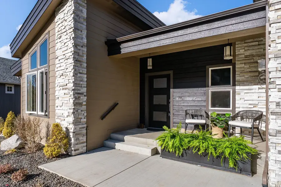 13733 N Mayfair Ln, Fairwood, WA 92205 - Image #3