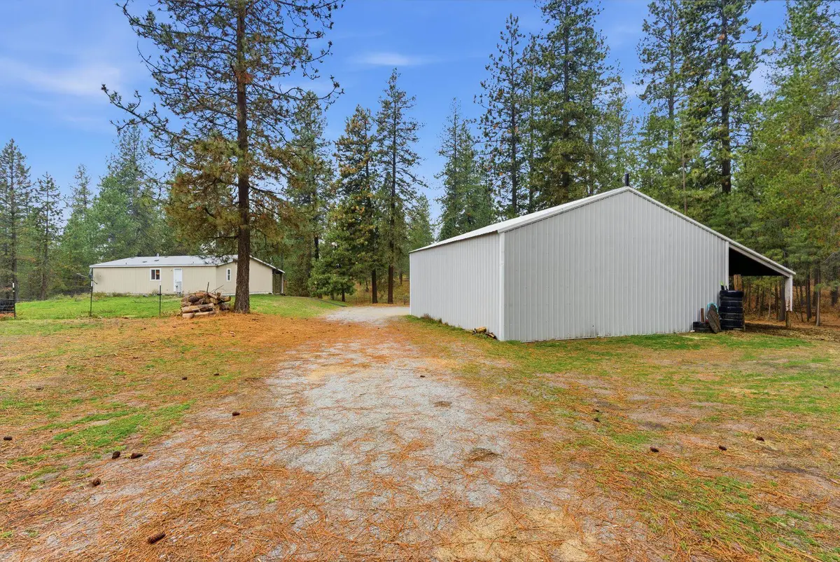 38609 N Madison Rd, Elk, WA 99009 - Image #1