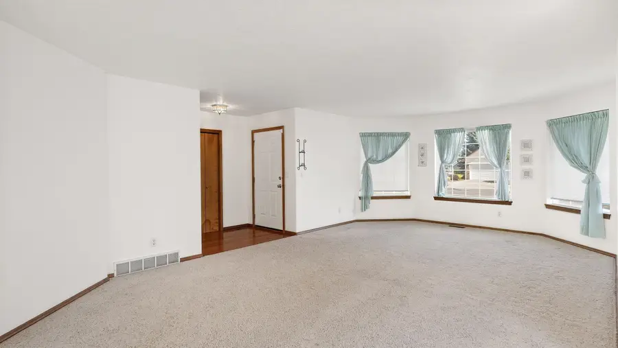 2418 S Early Dawn Ln, Spokane Valley, WA 99037 - Image #3