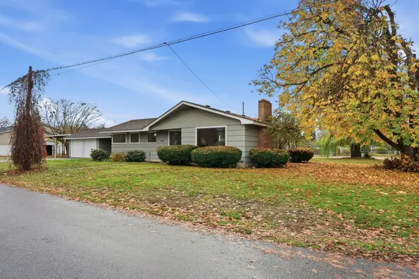 7704 E Marietta Ave, Millwood, WA 99212