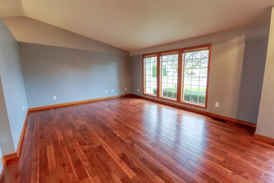 10514 N Arrowhead Dr, Spokane, WA 99208 - Image #3