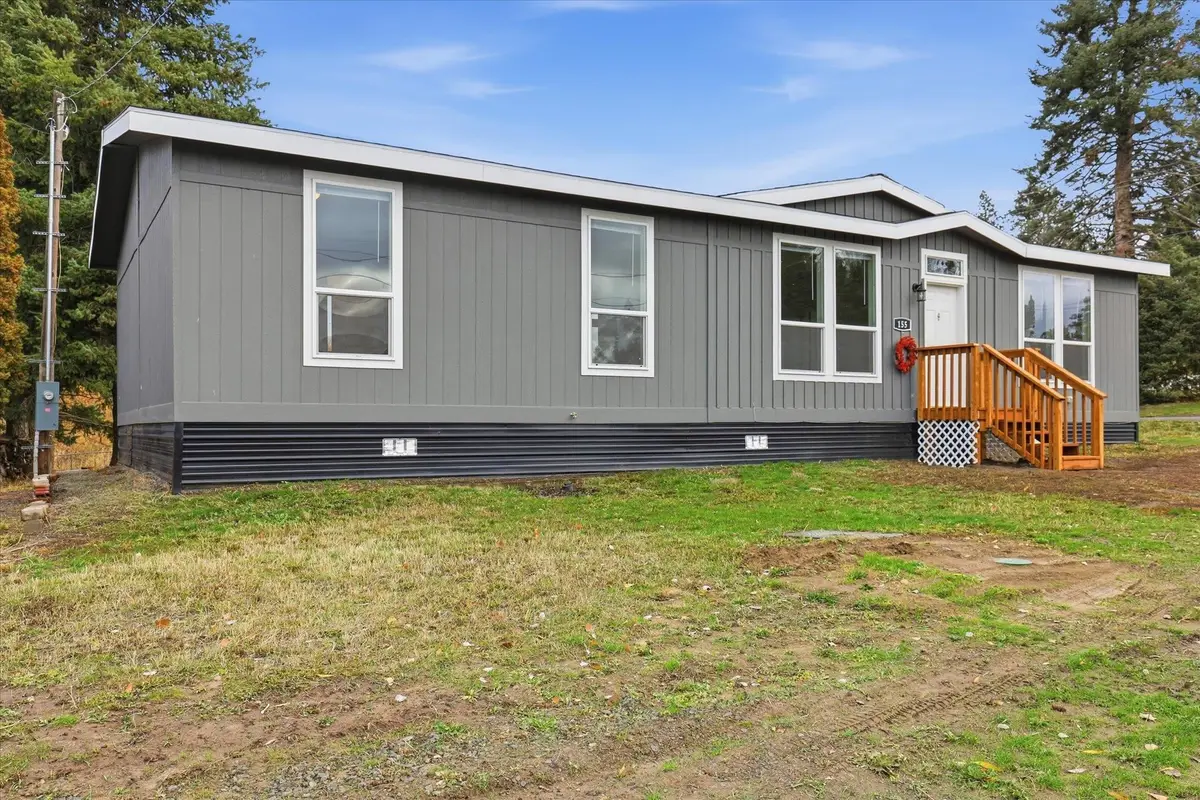 155 E Lake St, Rockford, WA 99030 - Image #1