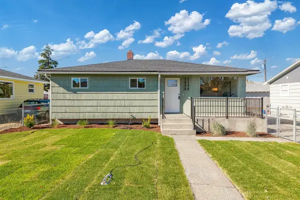 2817 N Stone St, Spokane, WA 99207