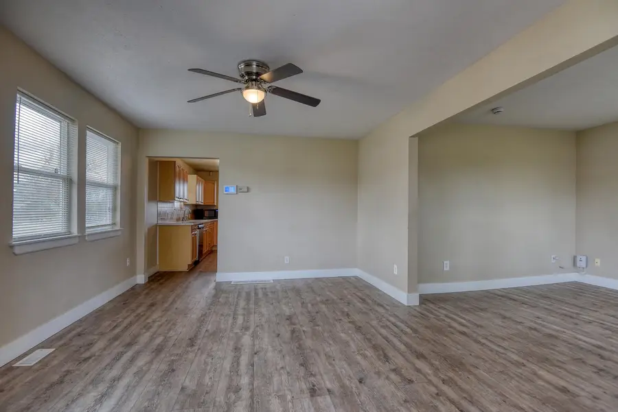 1108 E Bridgeport Ave, Spokane, WA 99207 - Image #3