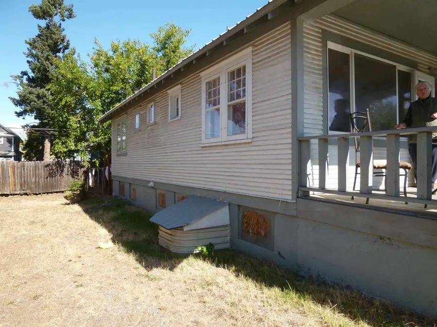 1504 W Gardner Ave, Spokane, WA 99201 - Image #2