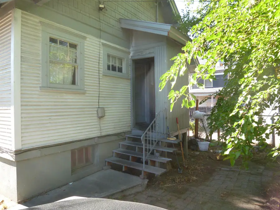 1504 W Gardner Ave, Spokane, WA 99201 - Image #3