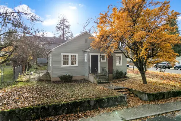 106 E 29th Ave, Spokane, WA 99203