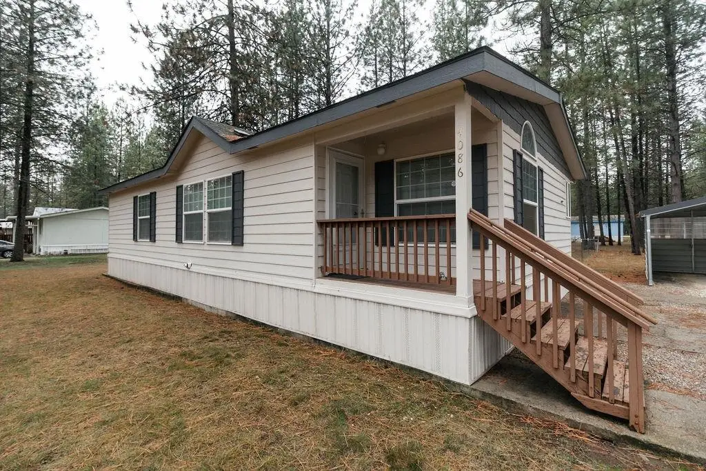 4086 Meadowlark Ln, Loon Lake, WA 99148 - Image #1