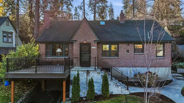 916 E 19th Ave, Spokane, WA 99203