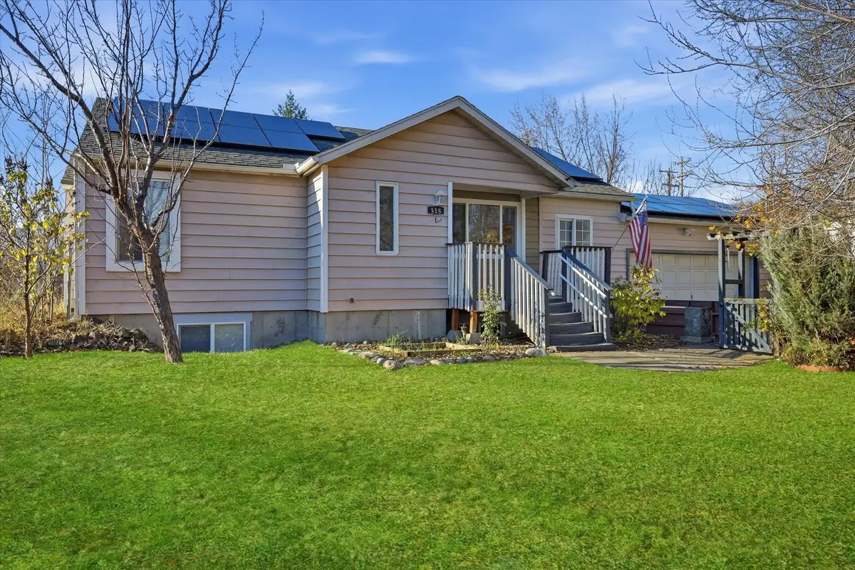 315 N Mccabe Rd, Spokane Valley, WA 99216 - Image #1