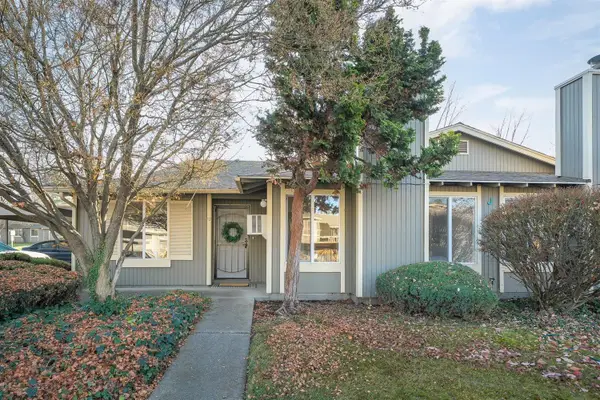 6111 E 6th Ave #J12, Spokane, WA 99212