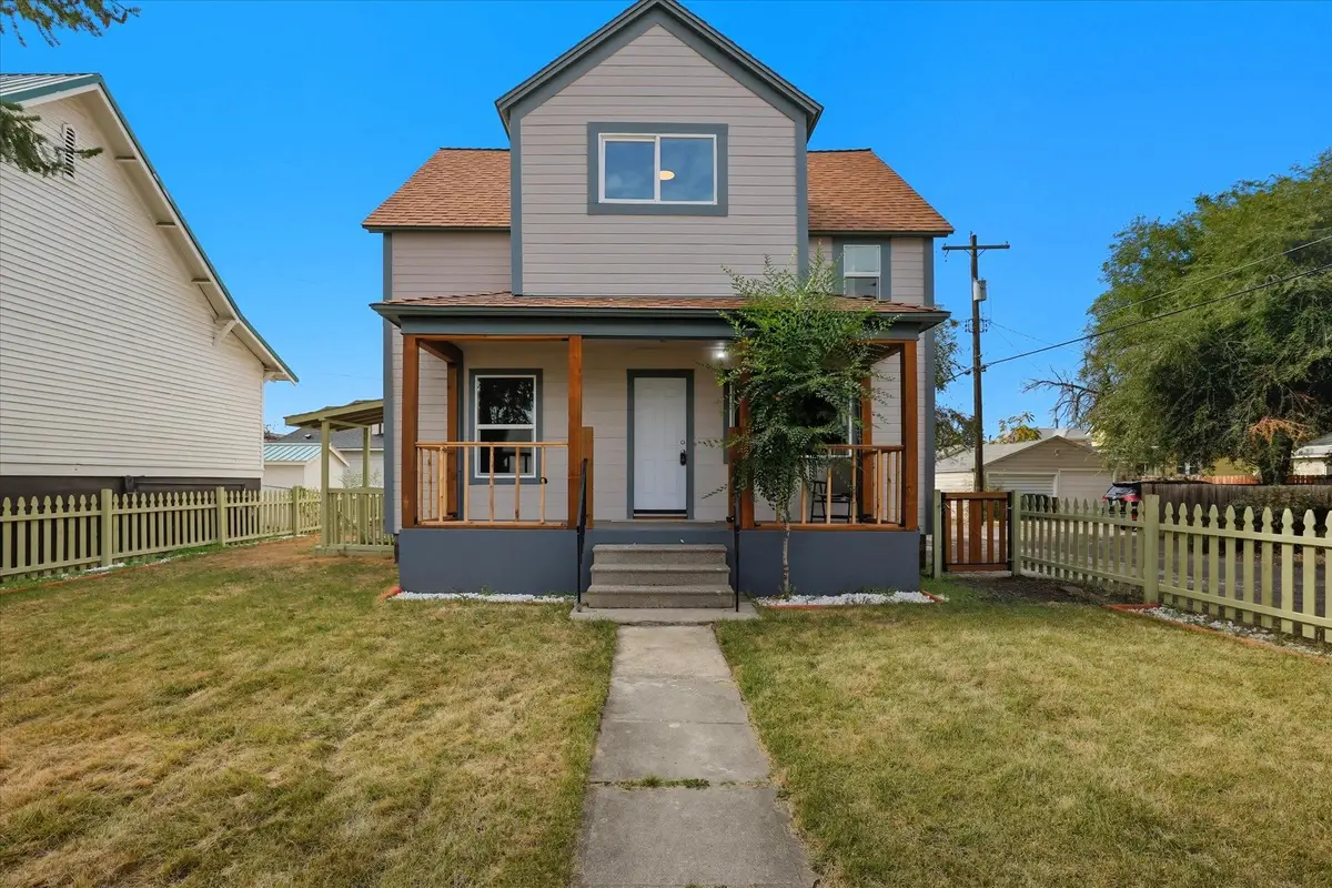 2811 N Lincoln St, Spokane, WA 99205 - Image #1