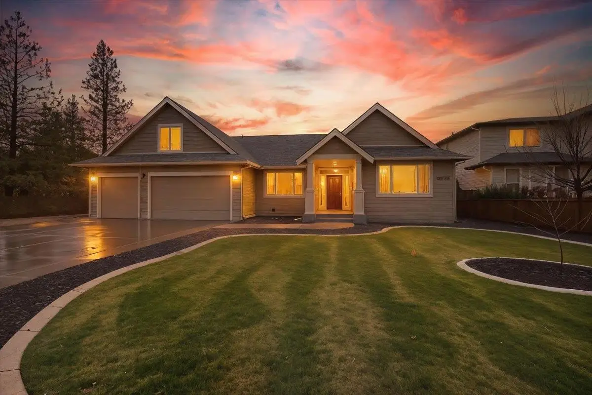 12529 E 14th Ave, Spokane Valley, WA 99216 - Image #1