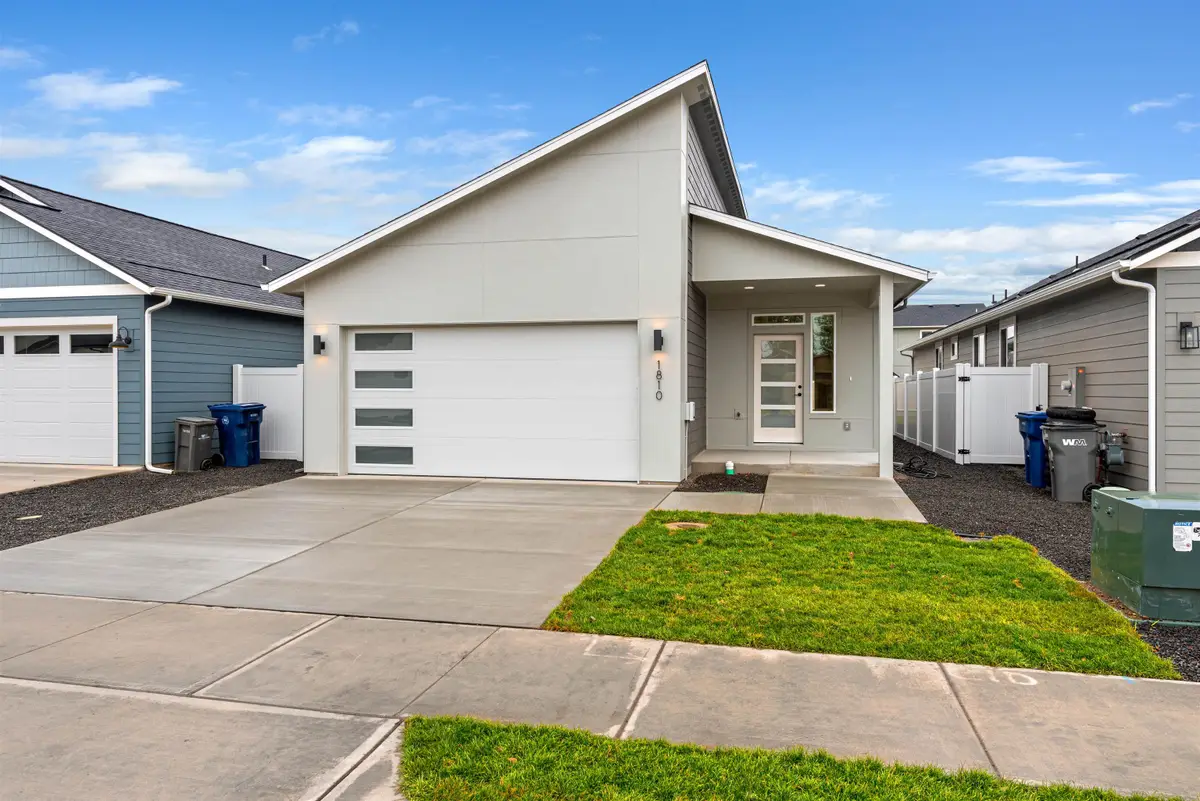 1810 N Jakeman Ct, Spokane Valley, WA 99016 - Image #1