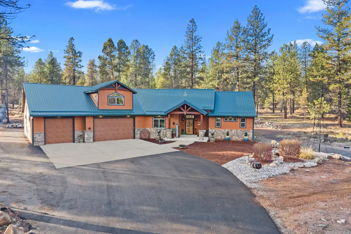 28615 N Milan Rd, Chattaroy, WA 99003 - #1