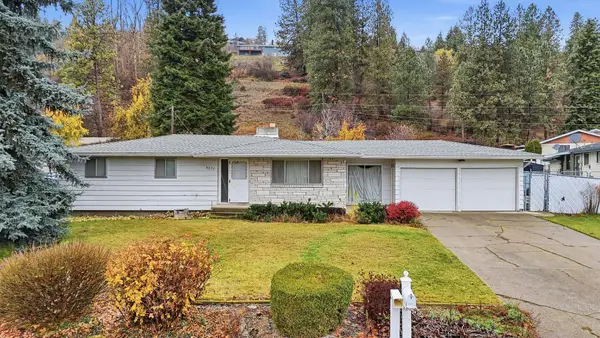 8223 N Jefferson Dr, Spokane, WA 99208