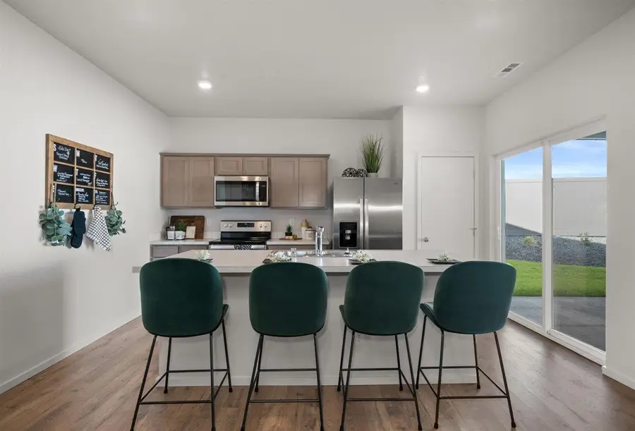 10188 W Sorenstam Rd, Cheney, WA 99004 - Image #3