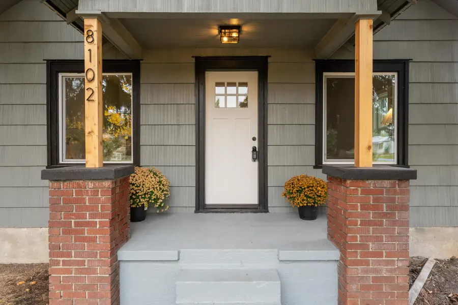 8102 E Valleyway Ave, Spokane Valley, WA 99212 - Image #2