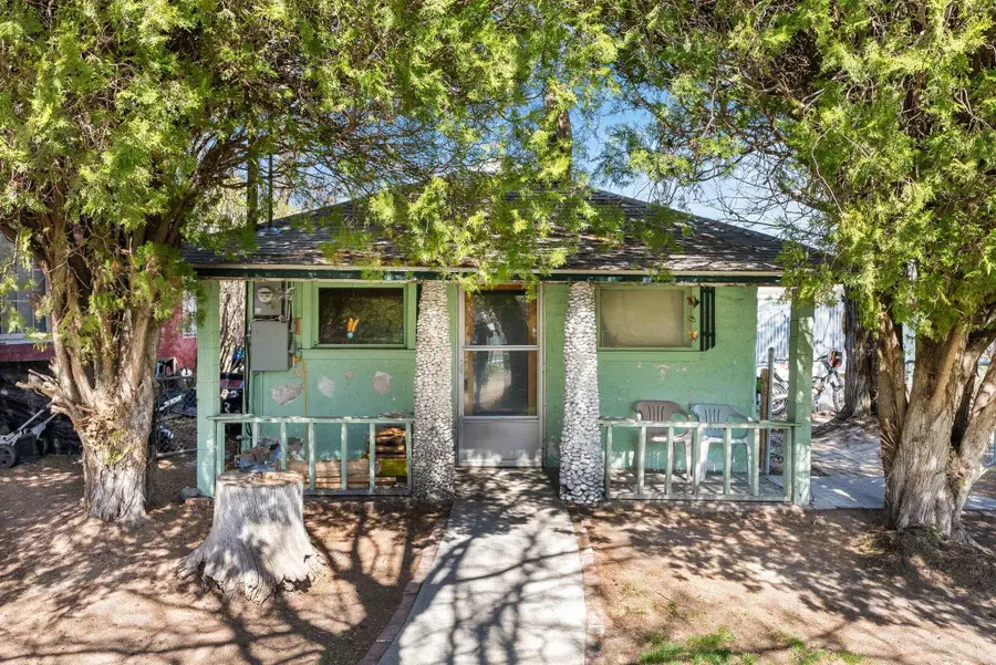 110 E Weston St, Kahlotus, WA 99335 - #2