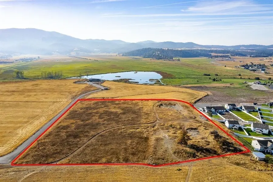 14XX S Henry Rd, Greenacres, WA 99016 - Image #2