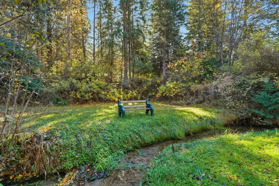 30324 N Elk Chattaroy Rd, Chattaroy, WA 99003 - Image #2