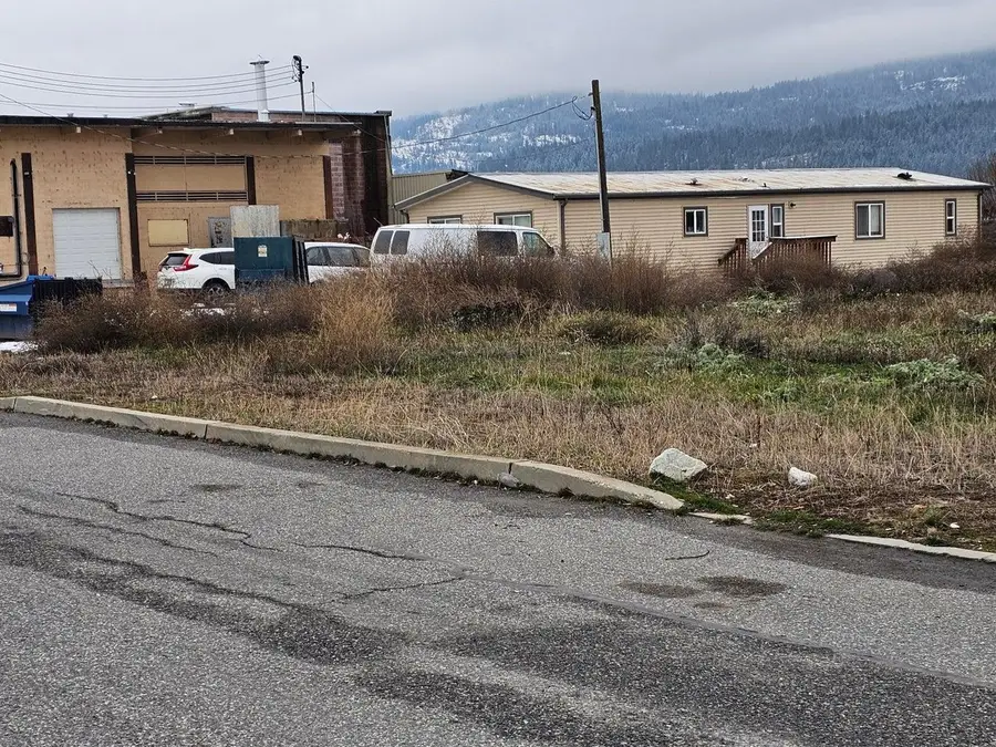 8Xx S Washington St, Colville, WA 99114-0000 - Image #3