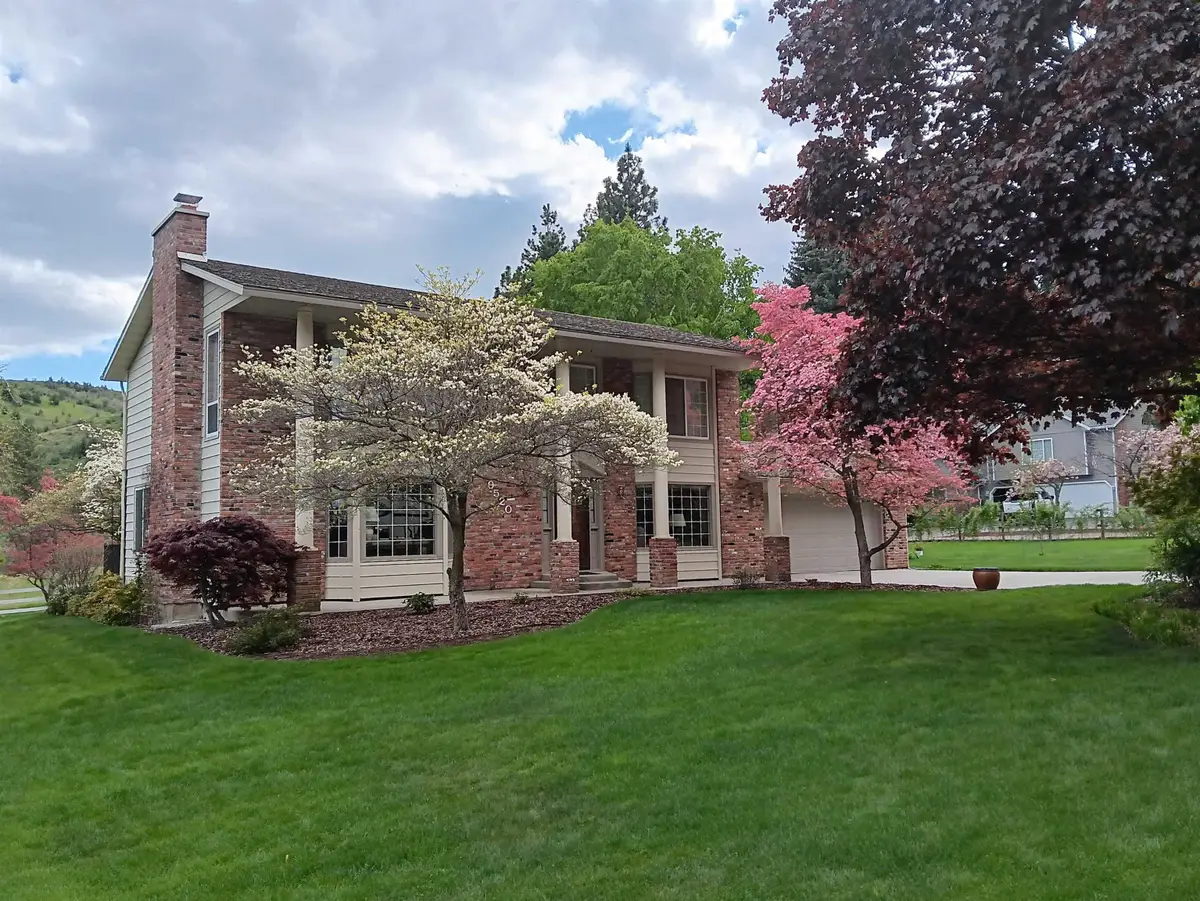 9520 E Holman Rd, Spokane, WA 99206 - Image #1