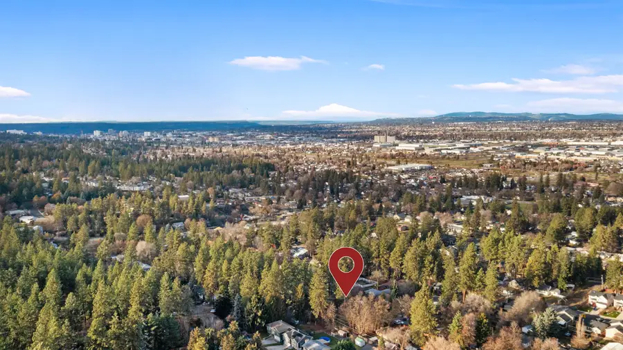 3908 E 12th Ave, Spokane, WA 99202 - Image #2