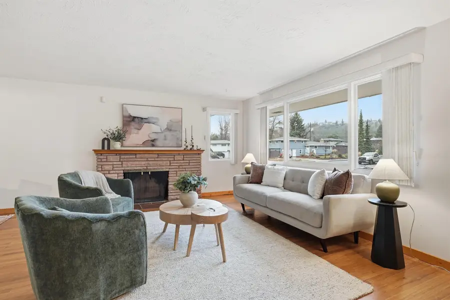 3437 W Taft Dr, Spokane, WA 99208 - Image #2