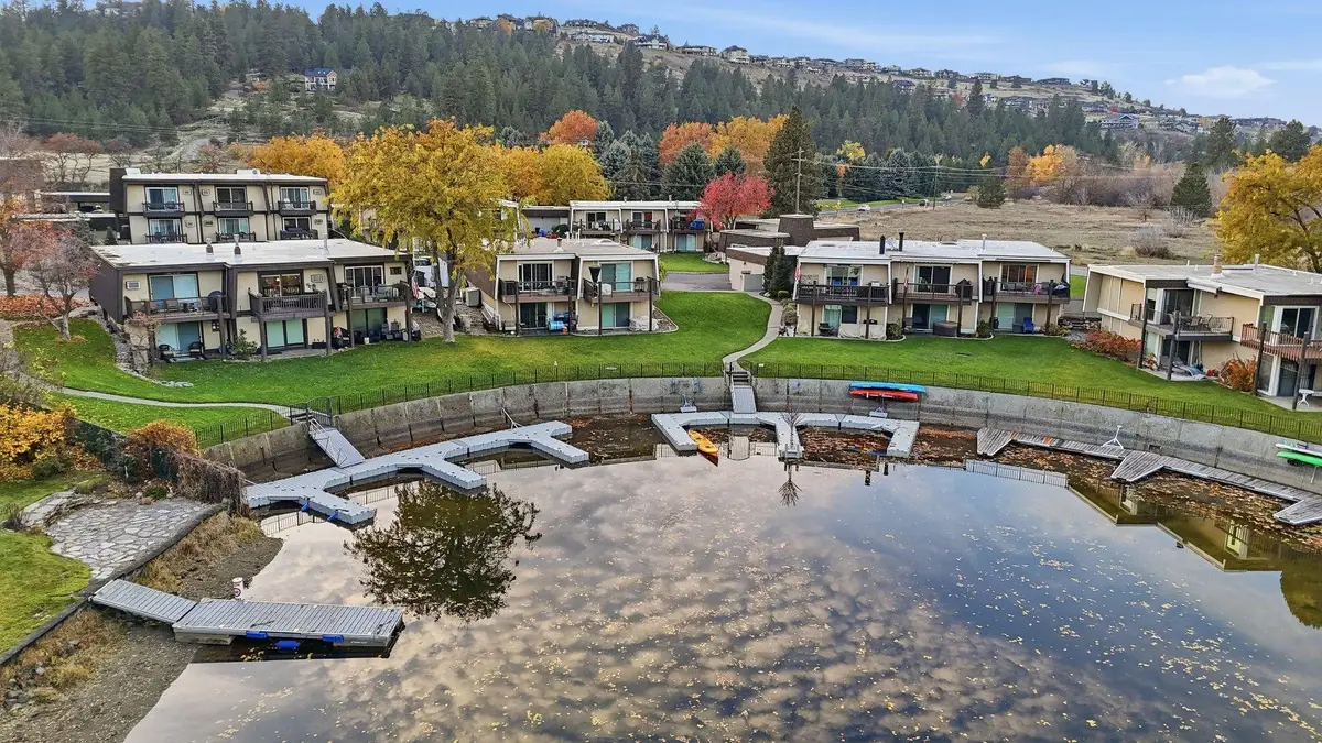 305 S Liberty Lake Rd #1, Liberty Lake, WA 99019 - Image #1