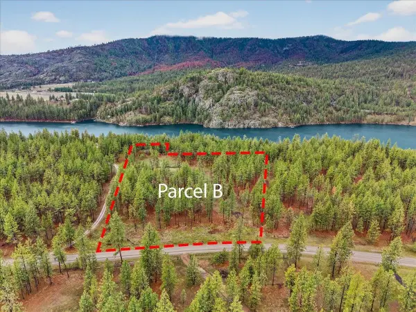 23500 N Mclellan Ln, Nine Mile Falls, WA 99026