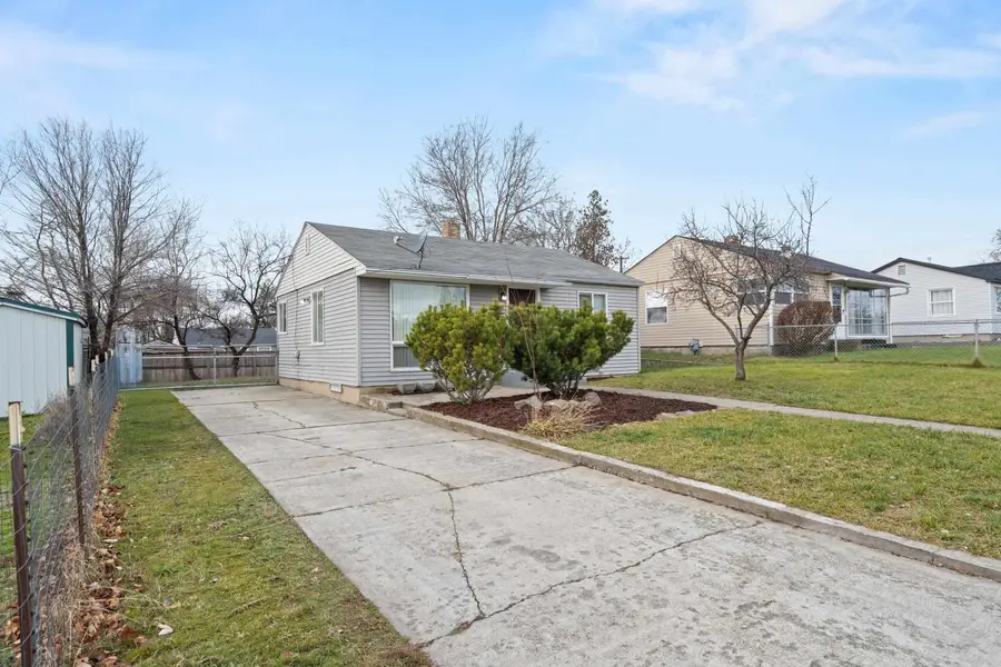 5621 N Milton St, Spokane, WA 99205 - Image #2