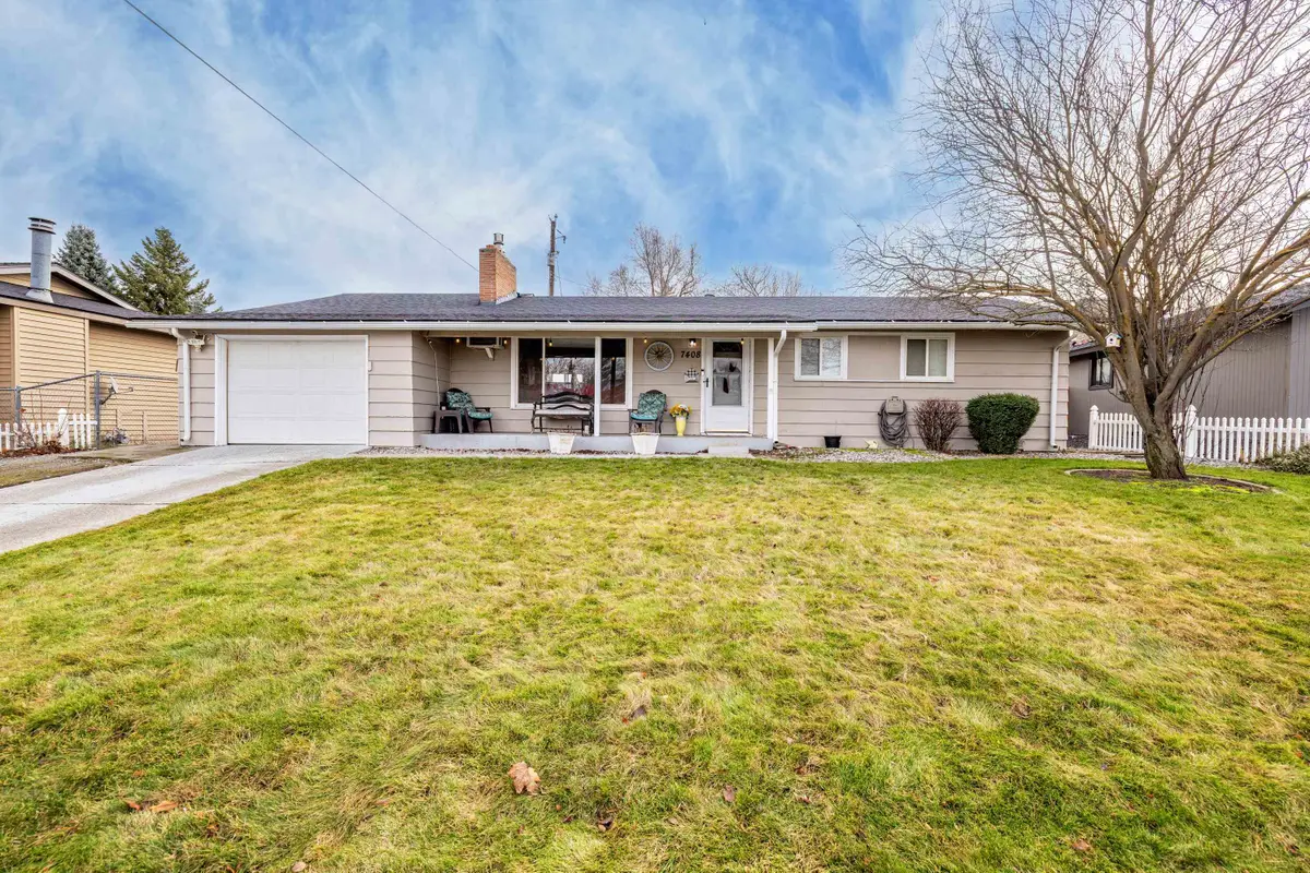 7408 N Calkins Dr, Spokane, WA 99208 - Image #1