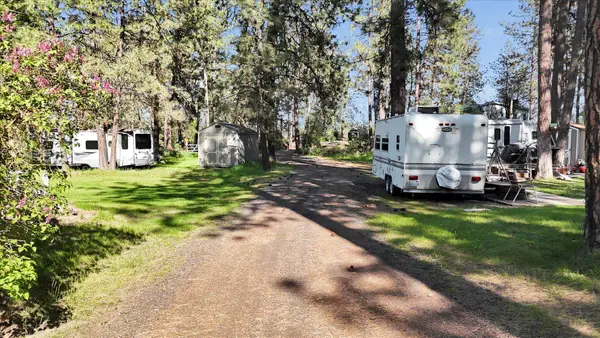 13901 S Clear Lake Way, Cheney, WA 99004