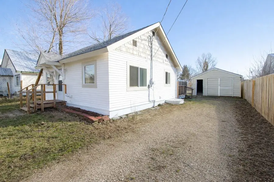 209 W Crawford Ave, Deer Park, WA 99006 - Image #2