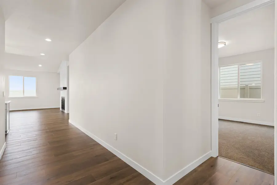 1235 N High Desert Dr, Deer Park, WA 99006 - Image #2