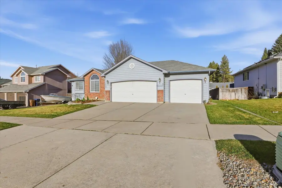 4708 W Belmont Dr, Spokane, WA 99208 - Image #3