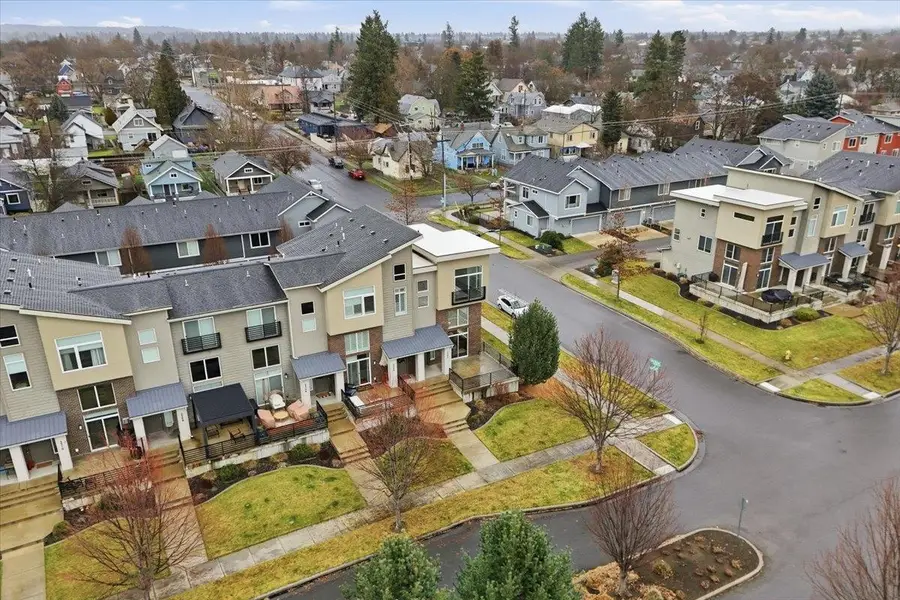 2302 W Summit Pkwy, Spokane, WA 99201 - Image #2