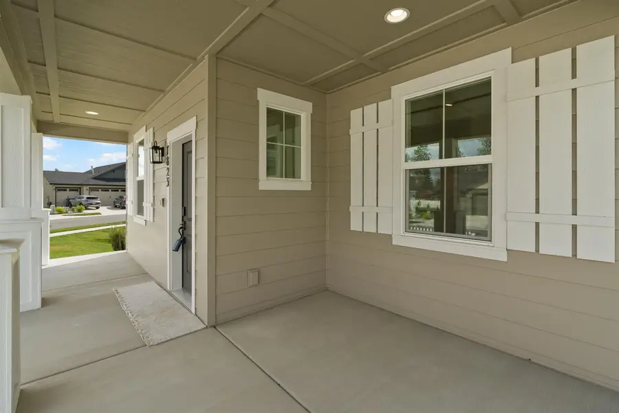 12235 N Dupont Dr, Spokane, WA 99218 - Image #2